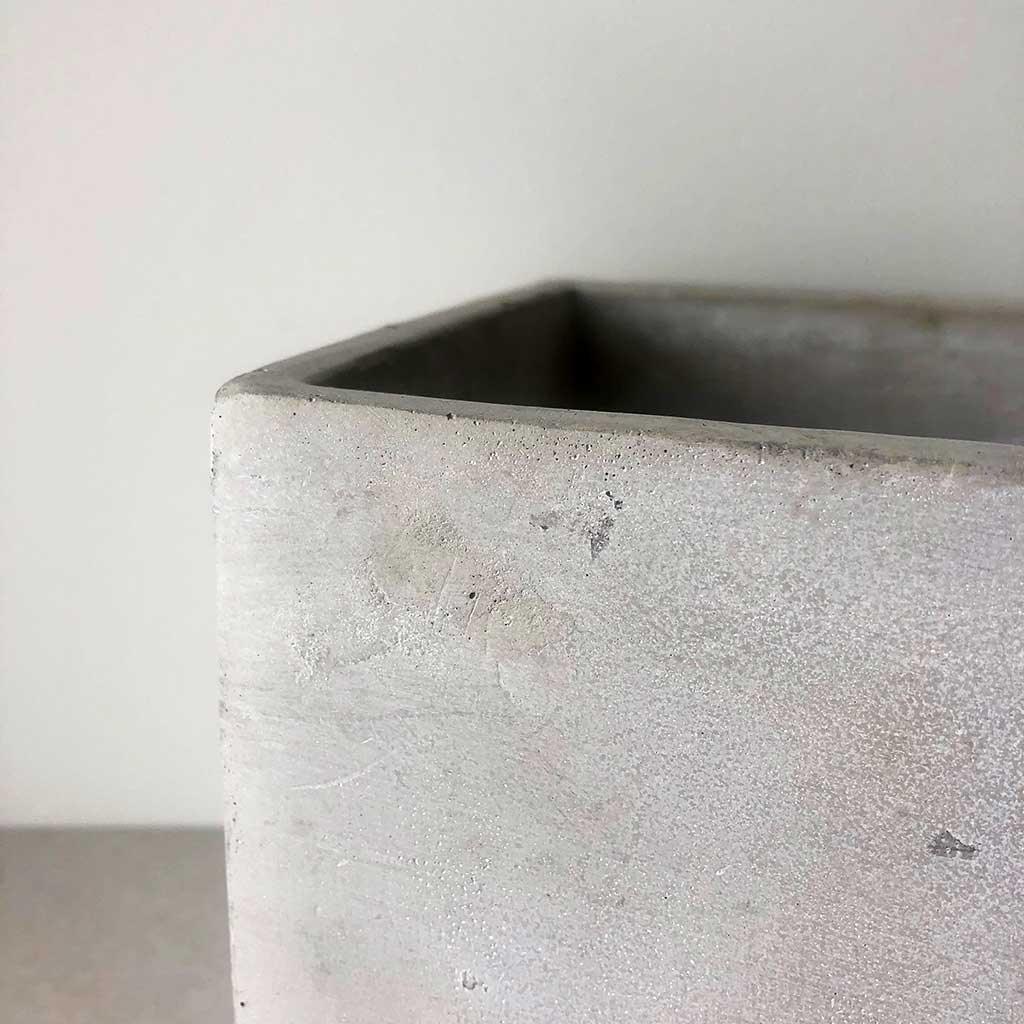 Cement Cube Pot 'Cubo' - Image 3